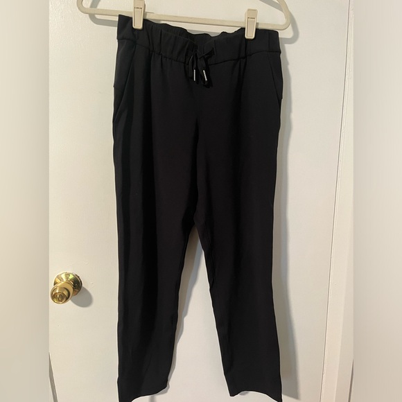 Lululemon lightweight trouser - Picture 1 of 6